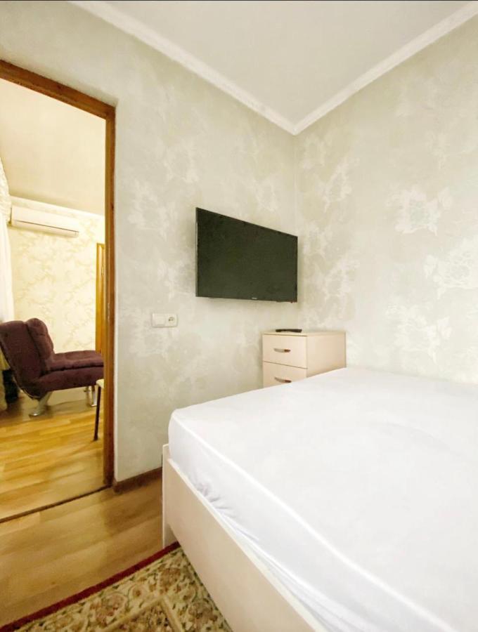 Apartments Ahmetova 4 21 อัลมาตี ภายนอก รูปภาพ